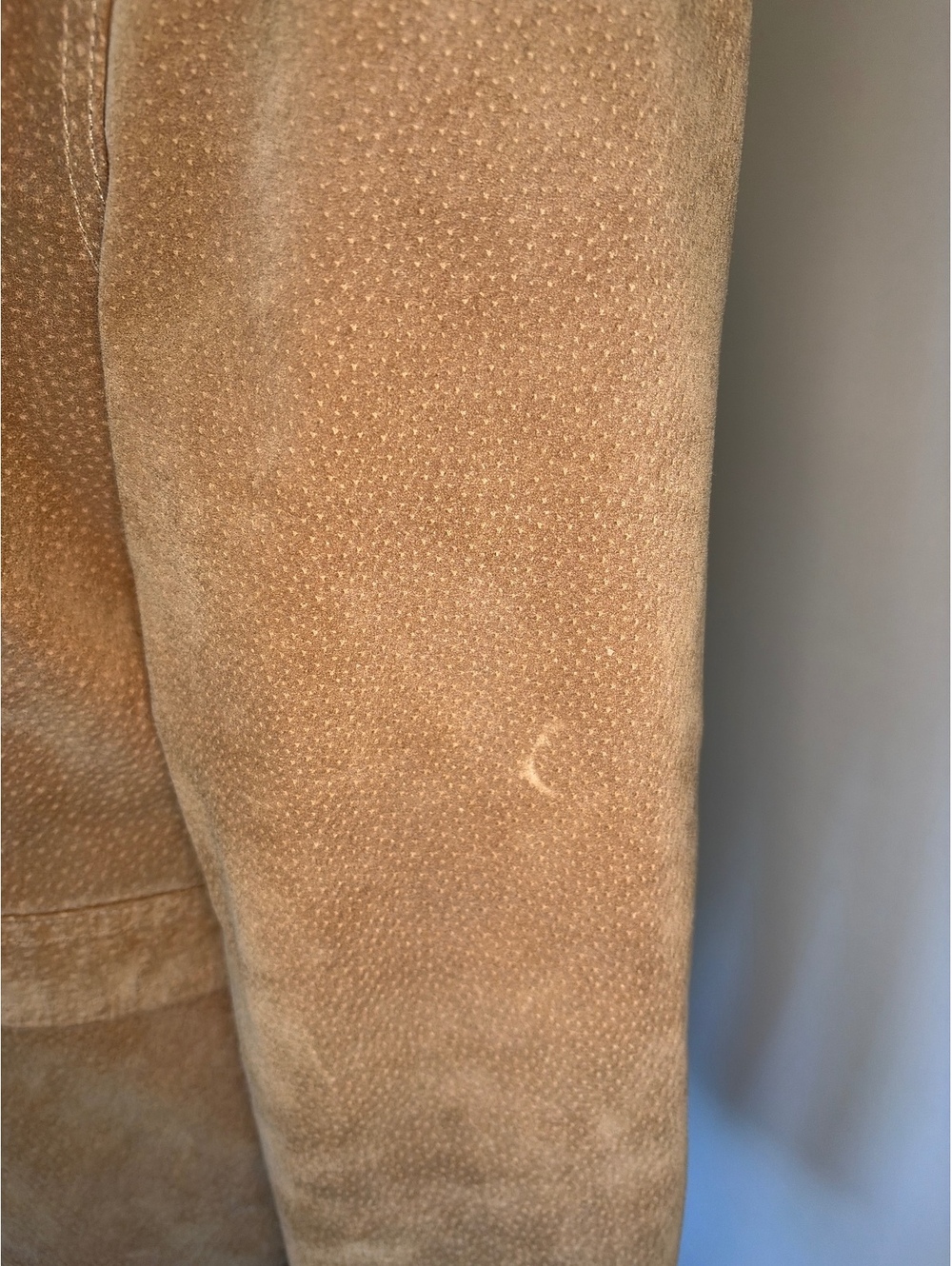 Vintage Wilsons XL Tan Distressed Suede Sherpa Trim Coat 70s Western Americana - Picture 10 of 11
